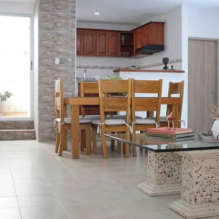 In The Old Apartamento *